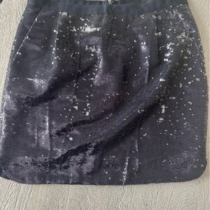 J Crew Sequined navy mini skirt size 2 pockets pleats side vents NYE holidays